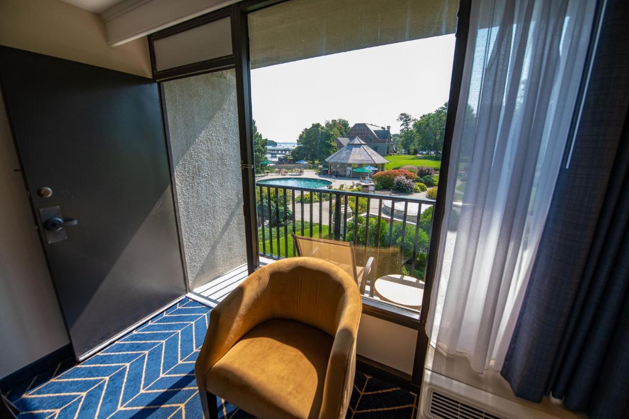Holiday Inn Bar Harbor Regency Hotel By Ihg Exterior foto