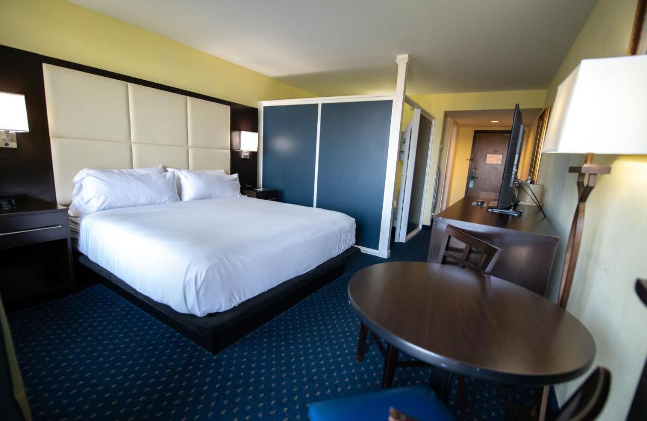 Holiday Inn Bar Harbor Regency Hotel By Ihg Exterior foto